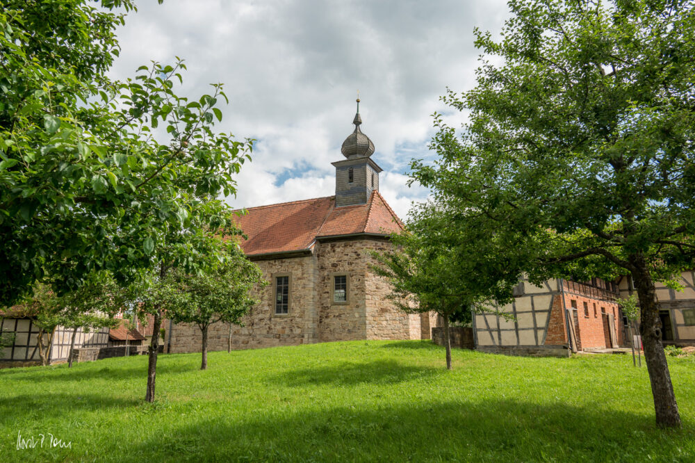 Die Dorfkirche aus Leutershausen