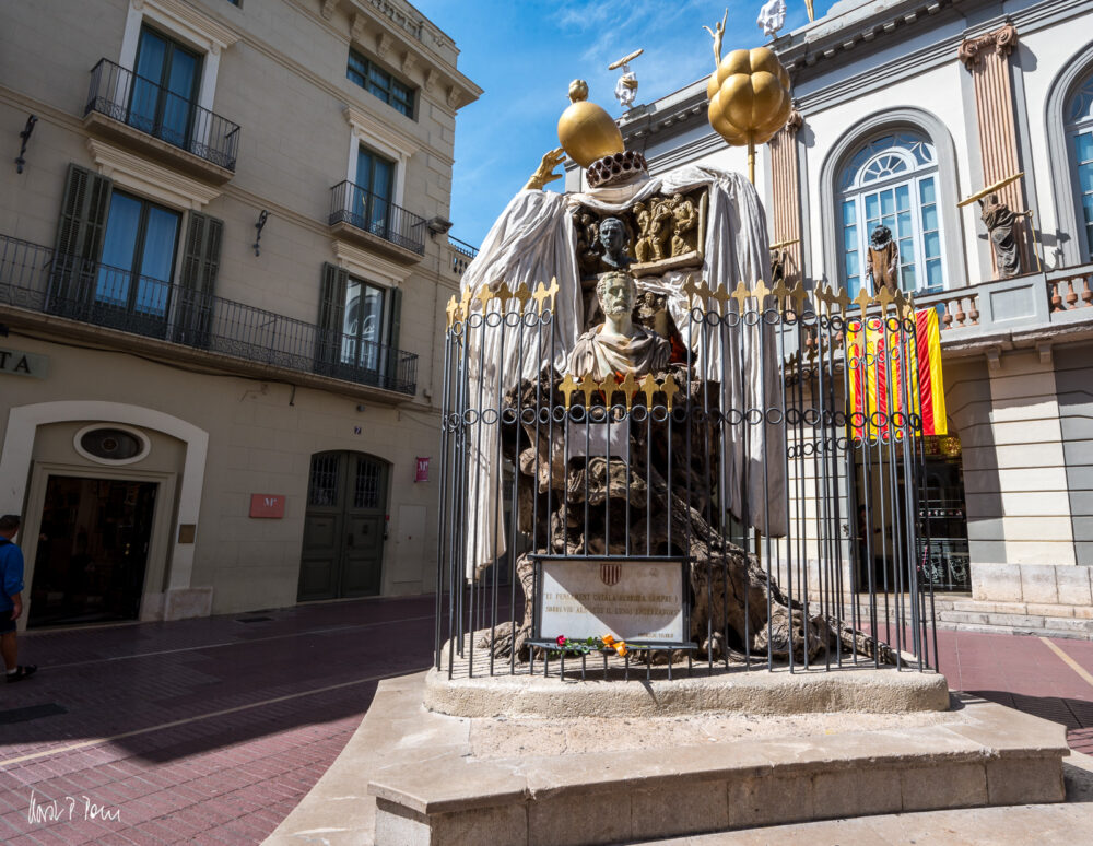 Dalí-Denkmal für Francesc Pujols